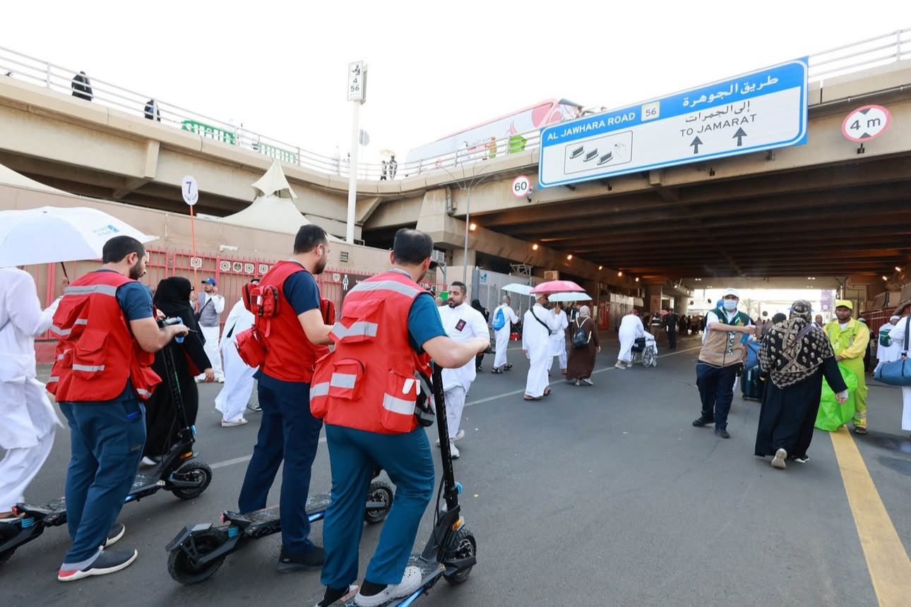 مسعفون في طريق الجمرات